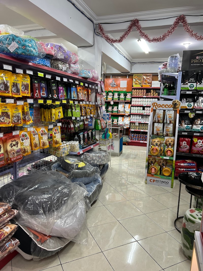 Zyus Petstop Petshop