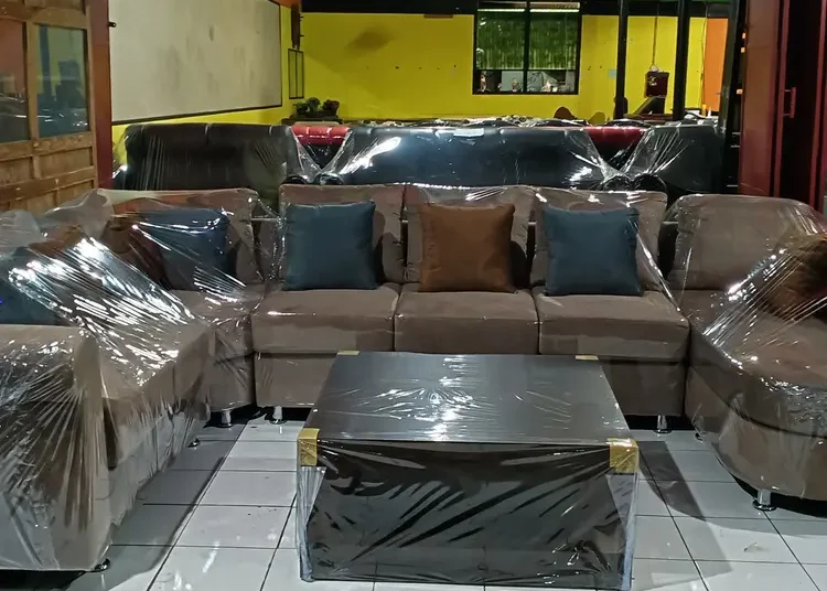 Golden Furniture Semarang