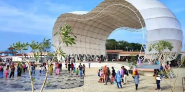 Menjelajahi Keindahan dunia : 5 Wisata di Kesesi Pekalongan