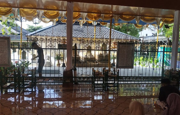 Wisata di Mranggen Demak - Makam Sunan Kalijaga Demak
