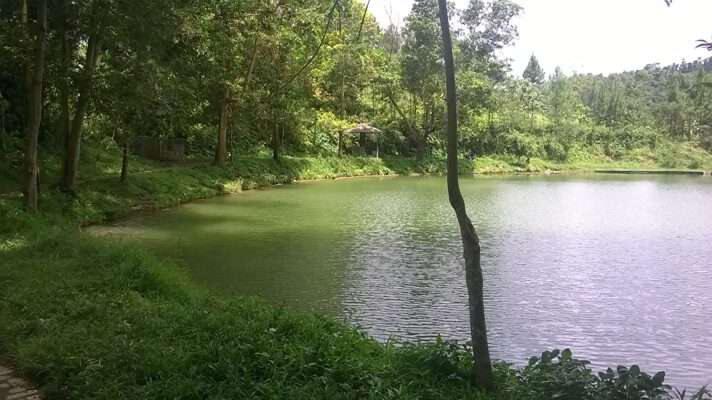 Wisata Telaga jandul yang berada di Bleik, Pemalang