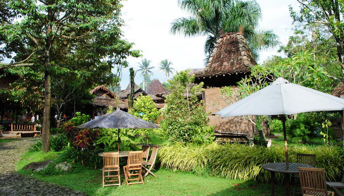 Wisata Kendal - Kampoeng Djowo Sekatul