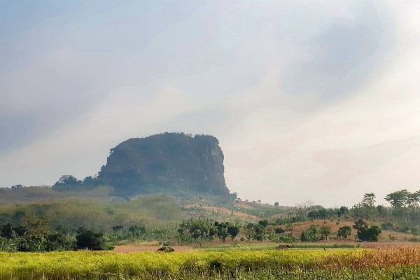 Gunung Gajah di Randudongkal Pemalang