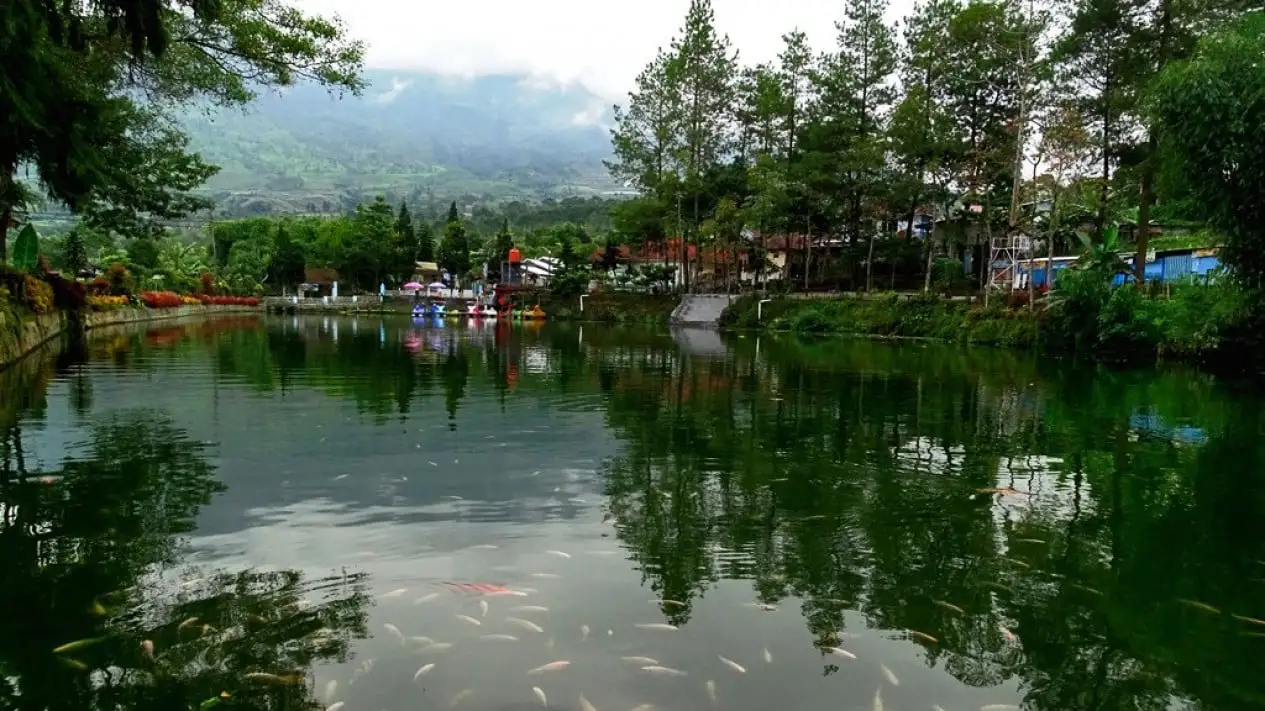 Telaga Bedakah dan Camping Ground
