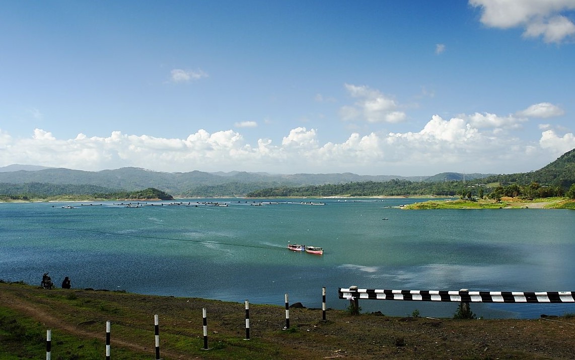 wisata wadaslintang wonosobo - Waduk wadaslintang