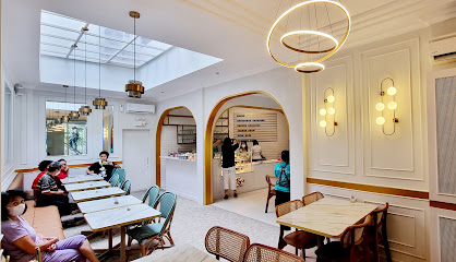 Dapur Mama Cafe & Resto