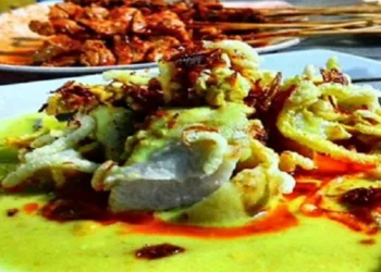 8 Rekomendasi Tempat Makan Kupat Glabed Tegal