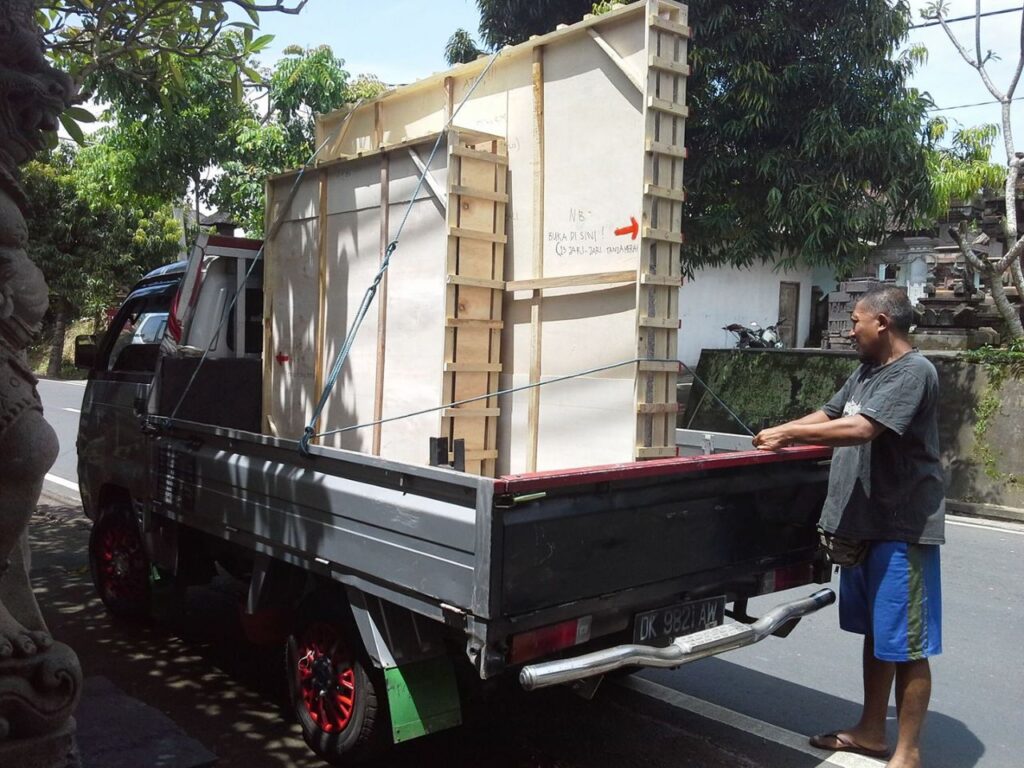 Jasa Angkut VICKY TRANSPORT