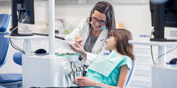 7 Rekomendasi Klinik Dokter Gigi Kudus Terbaik, Buka Hari Minggu